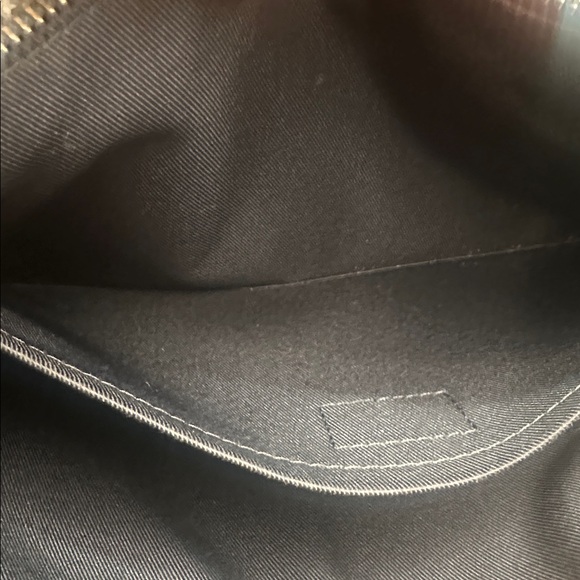 Louis Vuitton Pouchette - Picture 8 of 8